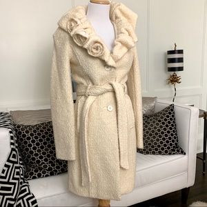 Creamy rose appliqué coat